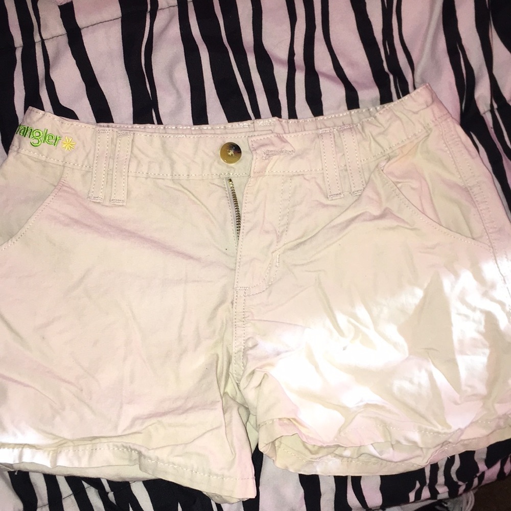 Shorts - Picture 8 of 8